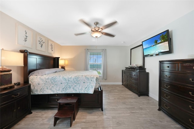 bedroom featuring ceiling fan