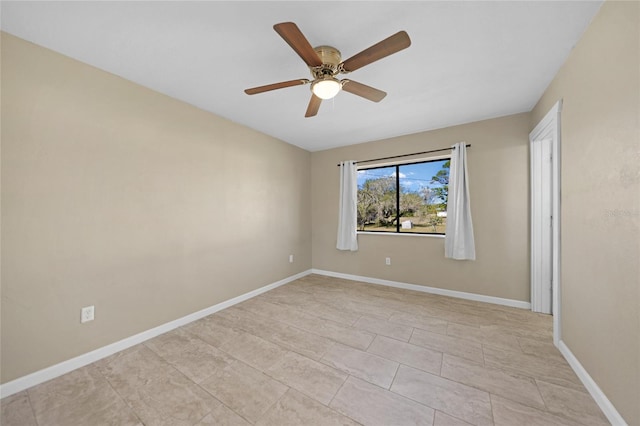 unfurnished room featuring ceiling fan