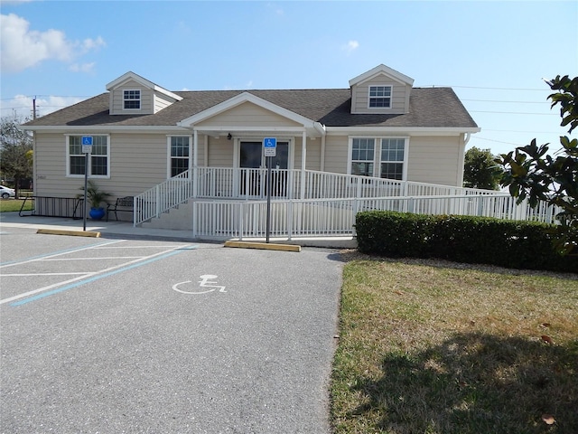 view of front of home