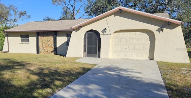 single story home featuring stucco siding, driveway, stone siding, a front yard, and a garage