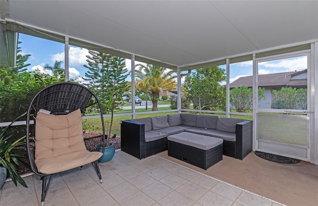 view of sunroom / solarium