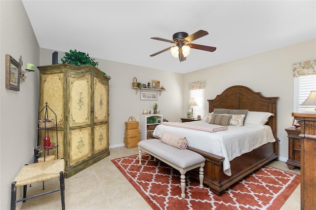 bedroom with ceiling fan