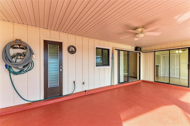 view of patio featuring ceiling fan