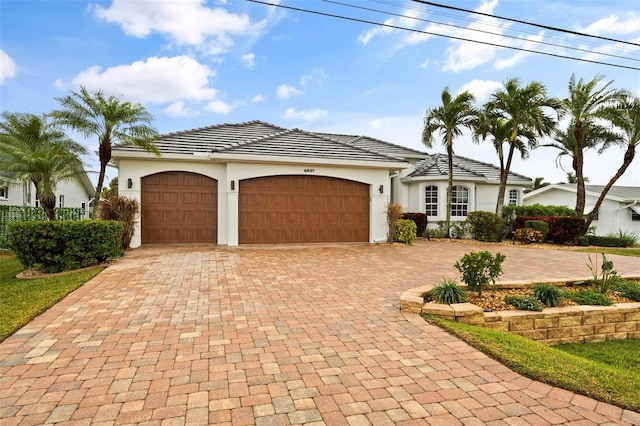 view of front facade with a garage