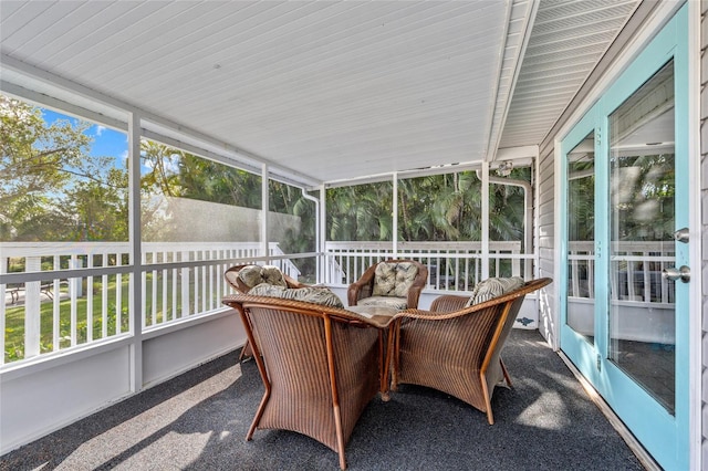 view of sunroom / solarium