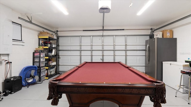 view of recreation room