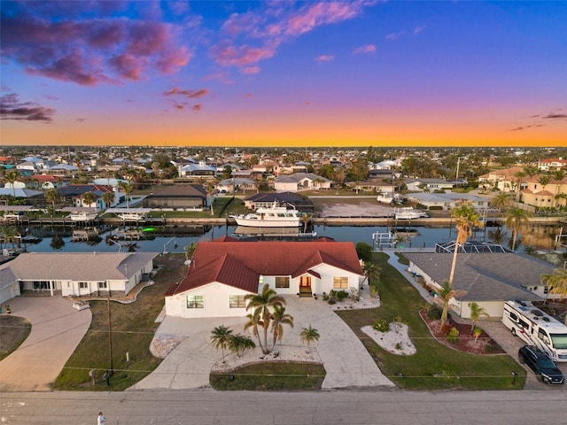 view of aerial view at dusk