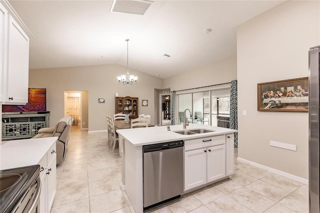 kitchen with sink, vaulted ceiling, a center island with sink, stainless steel appliances, and white cabinets