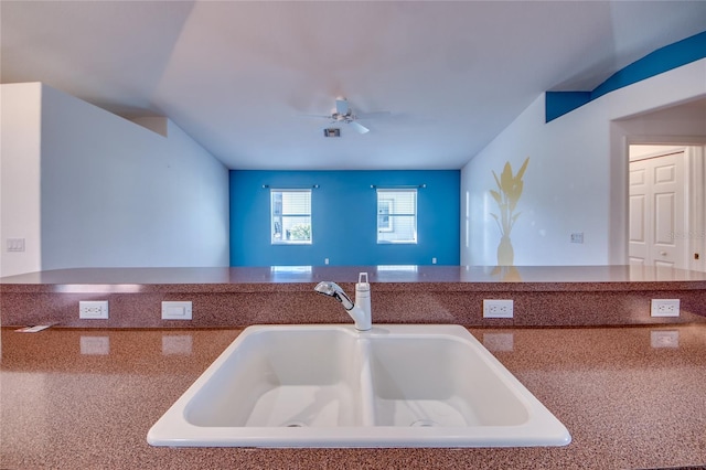 kitchen with sink and ceiling fan