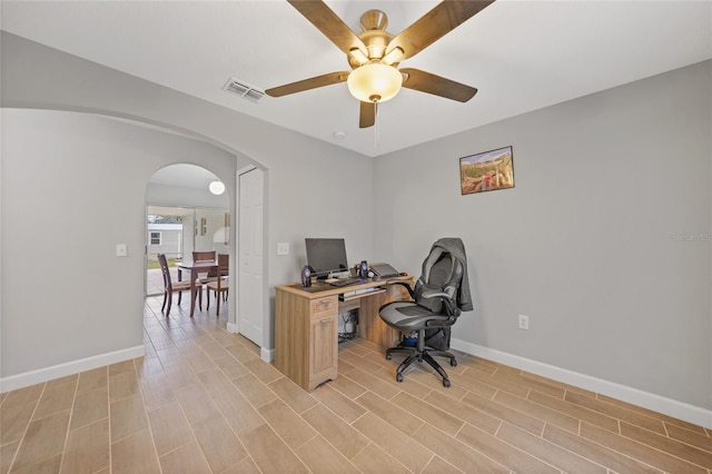 office area with ceiling fan