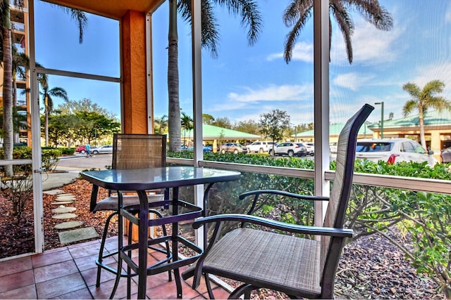 view of sunroom / solarium