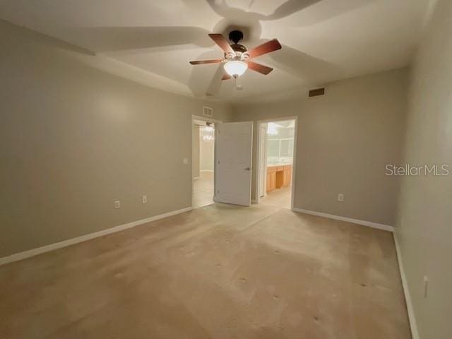 spare room featuring ceiling fan