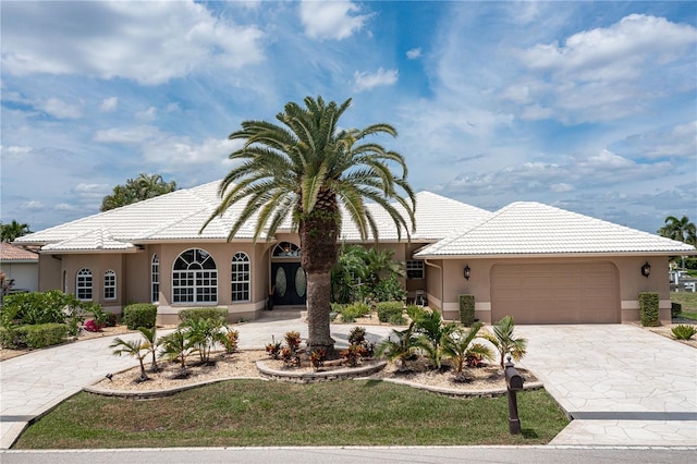 view of front of house with a garage