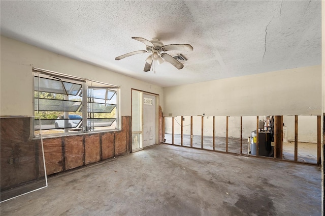 garage with ceiling fan