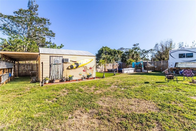 view of yard with a storage shed