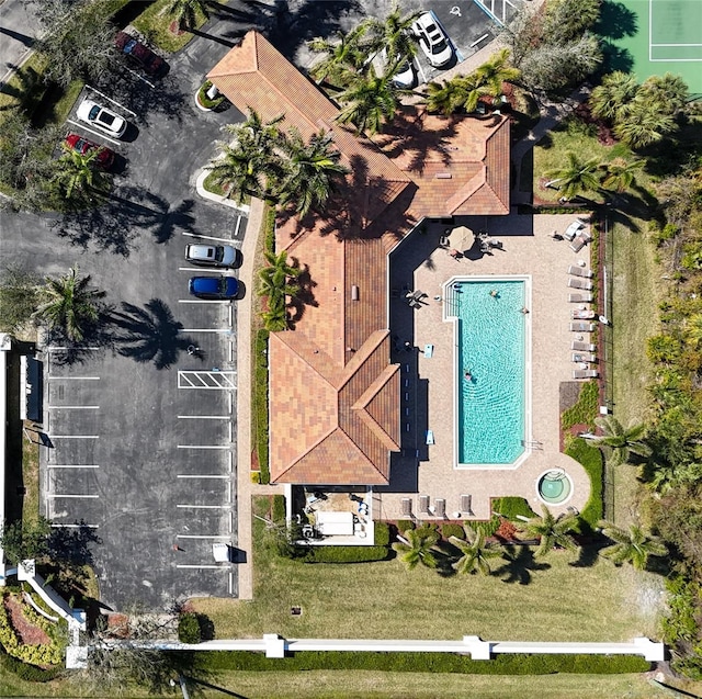 birds eye view of property