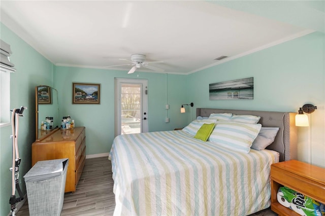 bedroom with ceiling fan, ornamental molding, and light hardwood / wood-style floors