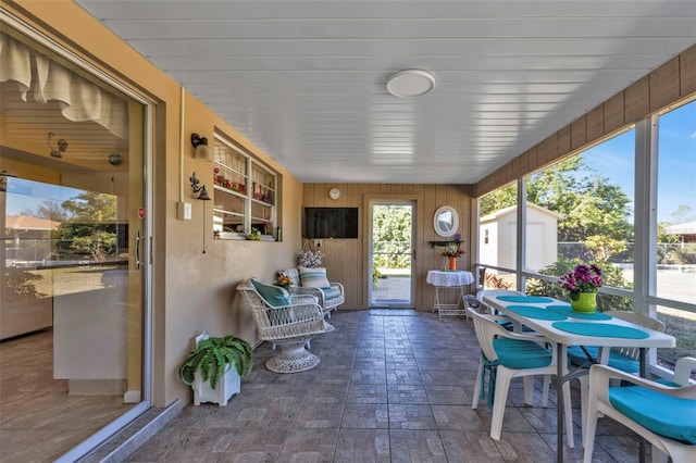 view of sunroom / solarium