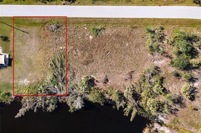 Listing photo 3 for 9582 Salt Lake St, Port Charlotte FL 33981