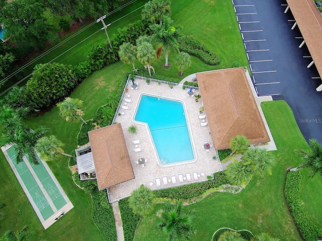 birds eye view of property