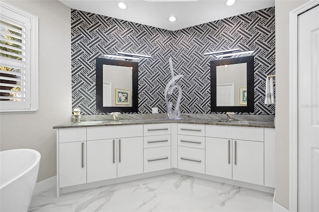 3415 Tripoli Blvd, Punta Gorda, FL 33950 - bathroom with a bath and vanity
