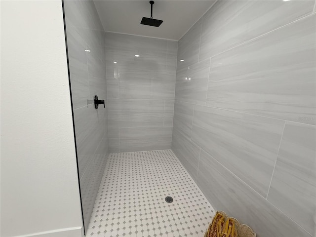 4128 Durant St, Port Charlotte, FL 33948 - bathroom with a tile shower