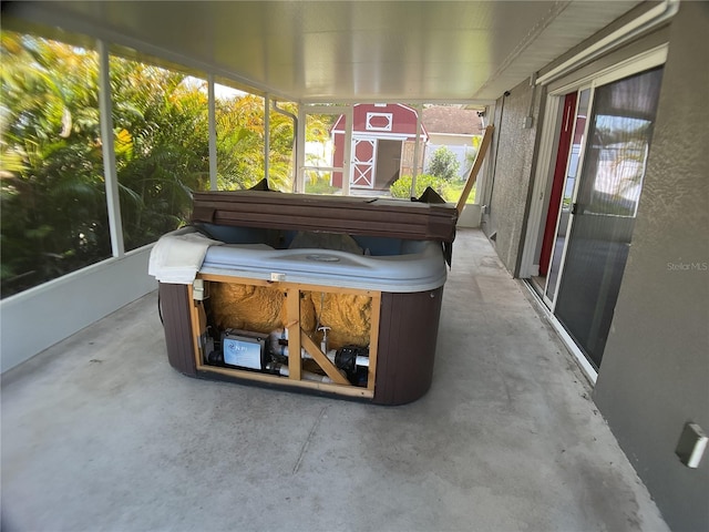 view of sunroom / solarium