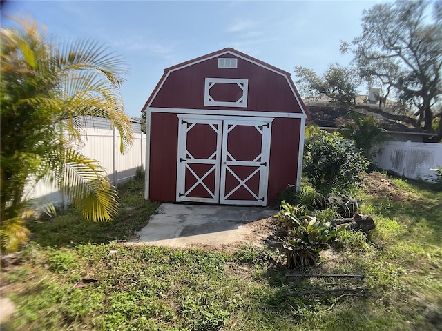 view of outdoor structure