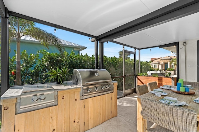 view of sunroom / solarium