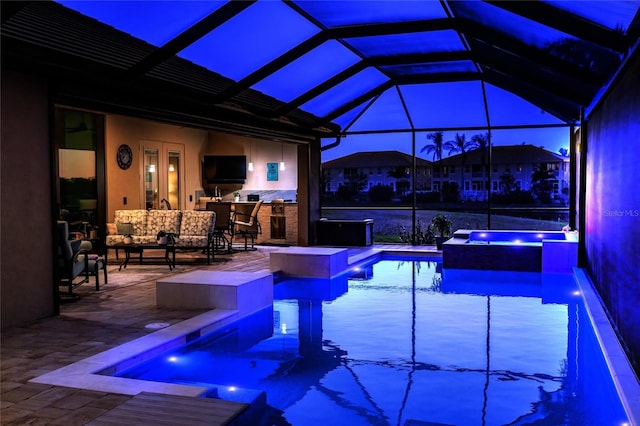 17122 Barcrest Ln, Punta Gorda, FL 33955 - view of swimming pool with a patio area, an outdoor living space, a lanai, and a pool with connected hot tub