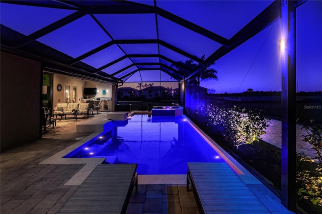 17122 Barcrest Ln, Punta Gorda, FL 33955 - view of swimming pool with a patio, a pool with connected hot tub, a lanai, and outdoor lounge area