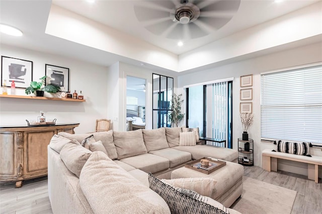2709 Magdalina Dr Unit 101 102B, Punta Gorda, FL 33950 - living area featuring light wood-style flooring, ceiling fan, recessed lighting, and wet bar