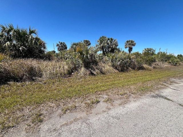 Listing photo 3 for Farview Dr, North Port FL 34288