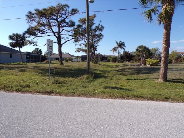 Listing photo 2 for 9 Long Meadow Ln, Rotonda West FL 33947