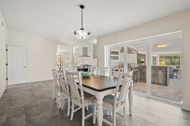 dining space with a healthy amount of sunlight