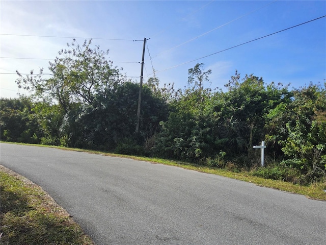 Listing photo 2 for LOT12 Ceasar Rd, North Port FL 34288