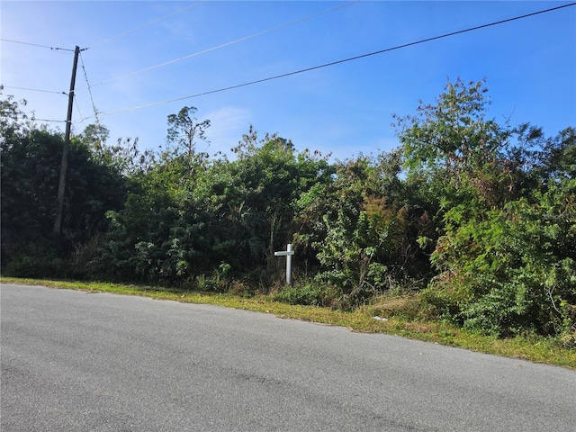 Listing photo 3 for LOT12 Ceasar Rd, North Port FL 34288