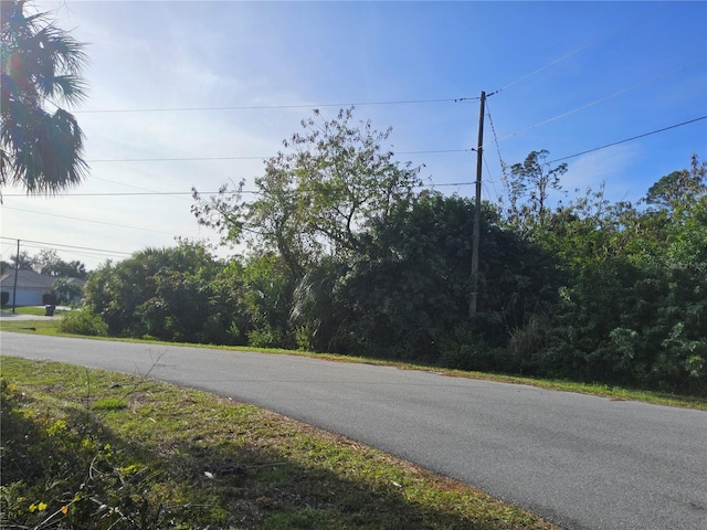 Listing photo 2 for LOT13 Ceasar Rd, North Port FL 34288