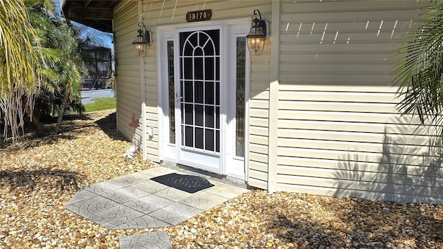 view of entrance to property