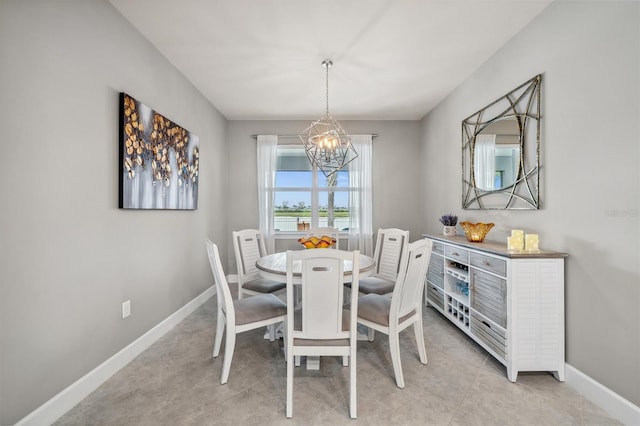 dining room with an inviting chandelier