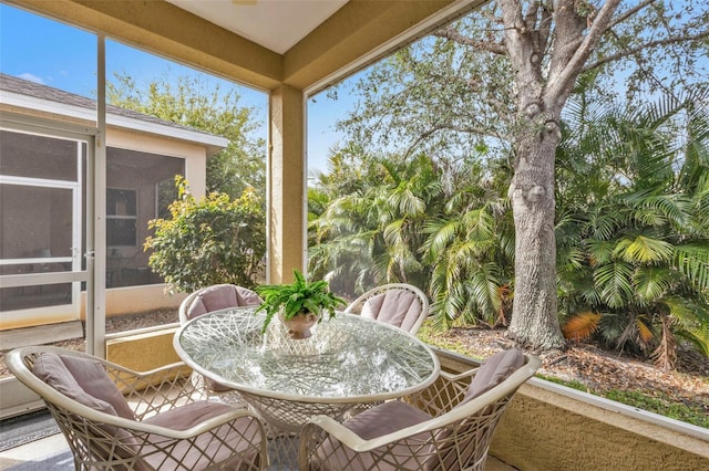 view of sunroom / solarium