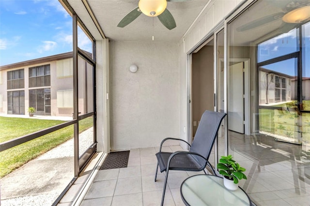 25100 Sandhill Blvd Unit R104, Punta Gorda, FL 33983 - sunroom featuring ceiling fan