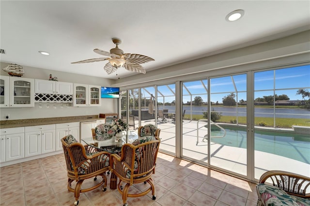 dining room featuring light tile patterned floors, recessed lighting, and ceiling fan