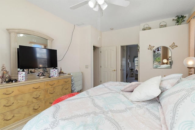 bedroom featuring a ceiling fan