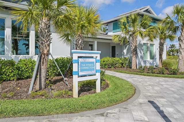 view of property's community