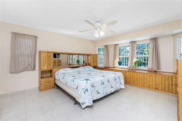 bedroom with a ceiling fan