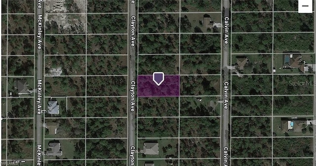 Listing photo 2 for 1412 Clayton Ave, Lehigh Acres FL 33972