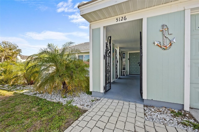 view of property entrance