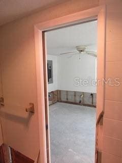 bathroom featuring a ceiling fan