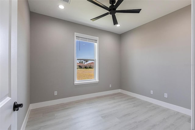 empty room with light wood-style floors, recessed lighting, baseboards, and a ceiling fan